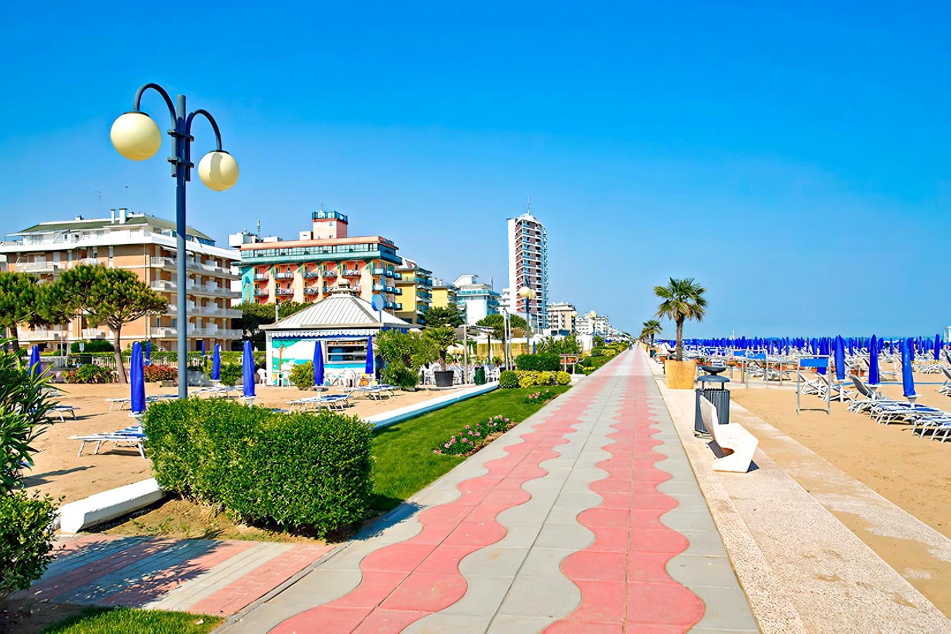 Jesolo Pines Beach House - Host Solution ภายนอก รูปภาพ